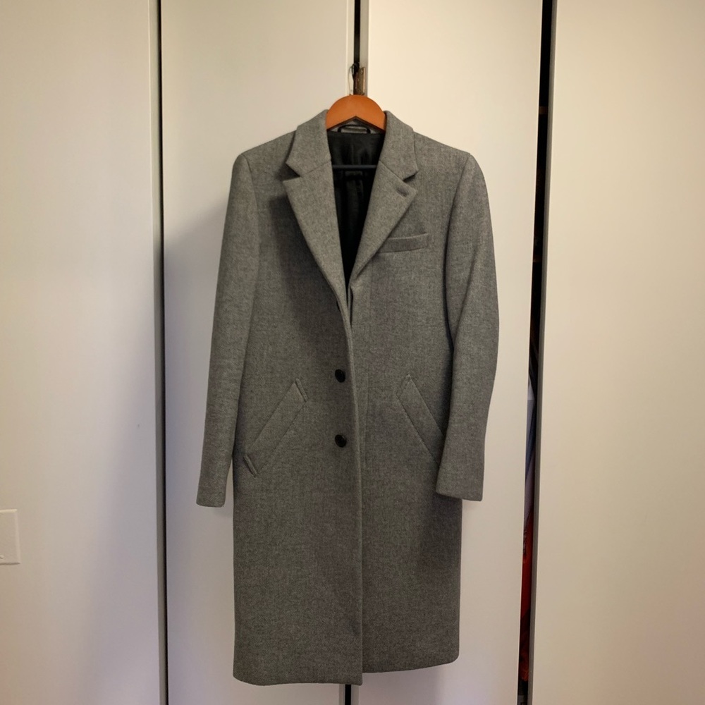 Saturday’s NYC - Grey Trenchcoat